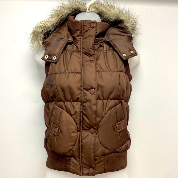 Ashley By 26 International Puffer Vest with Removable Faux Fur Trimmed Hood - Picture 1 of 8